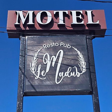 Resto Pub Motel Le Madub L'Isle-Verte Eksteriør bilde